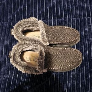 Hey dude Denny size 7